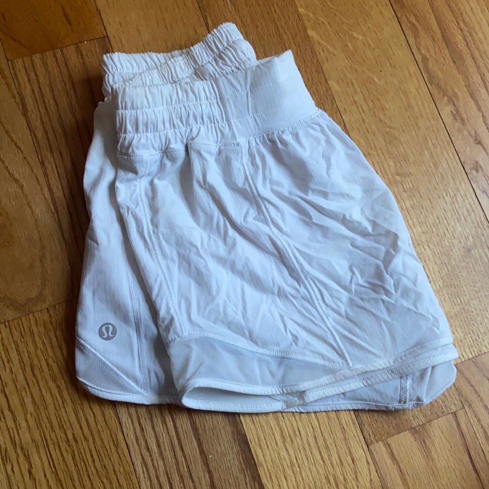 Size 4 (Long) White Hotty Hot Shorts